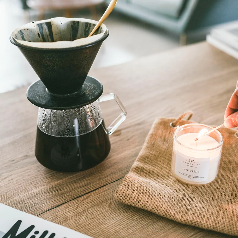 Café crème - Bougie artisanale parfumée à la cire de soja naturelle