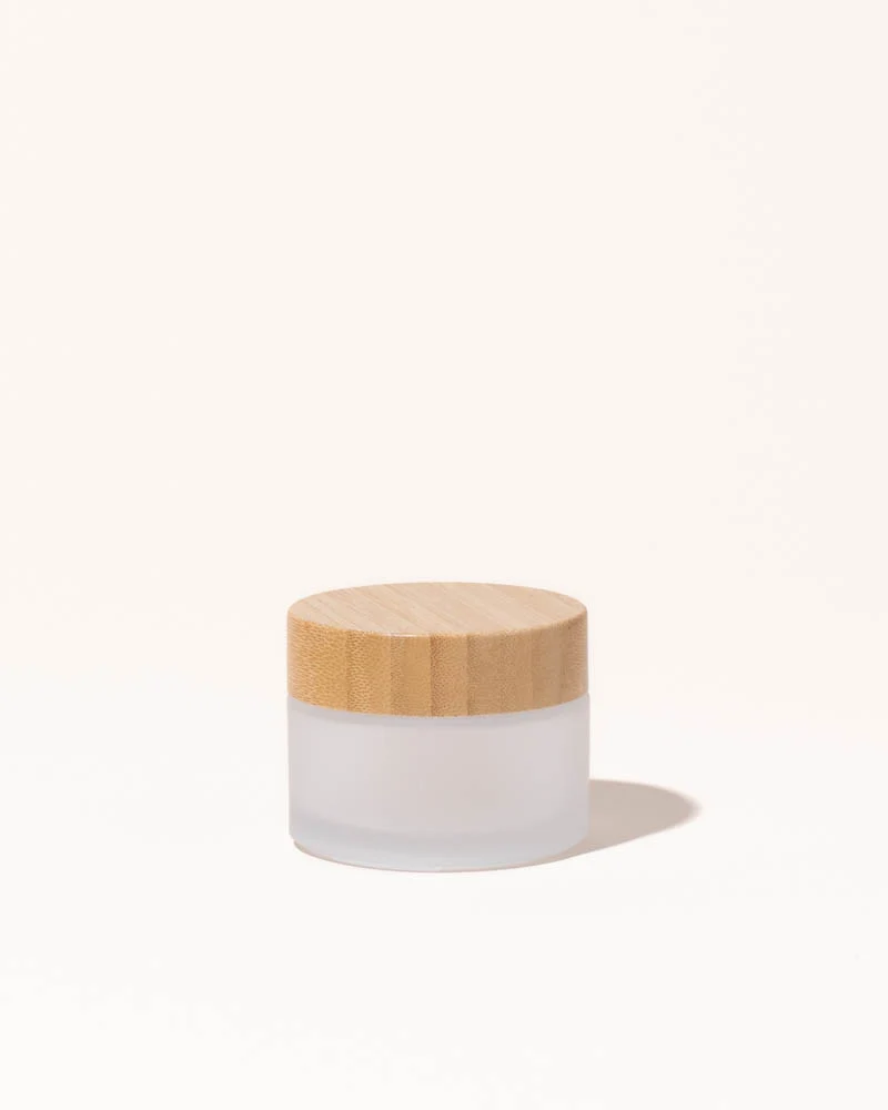 1.7oz / 50ml frosted glass & bamboo jar