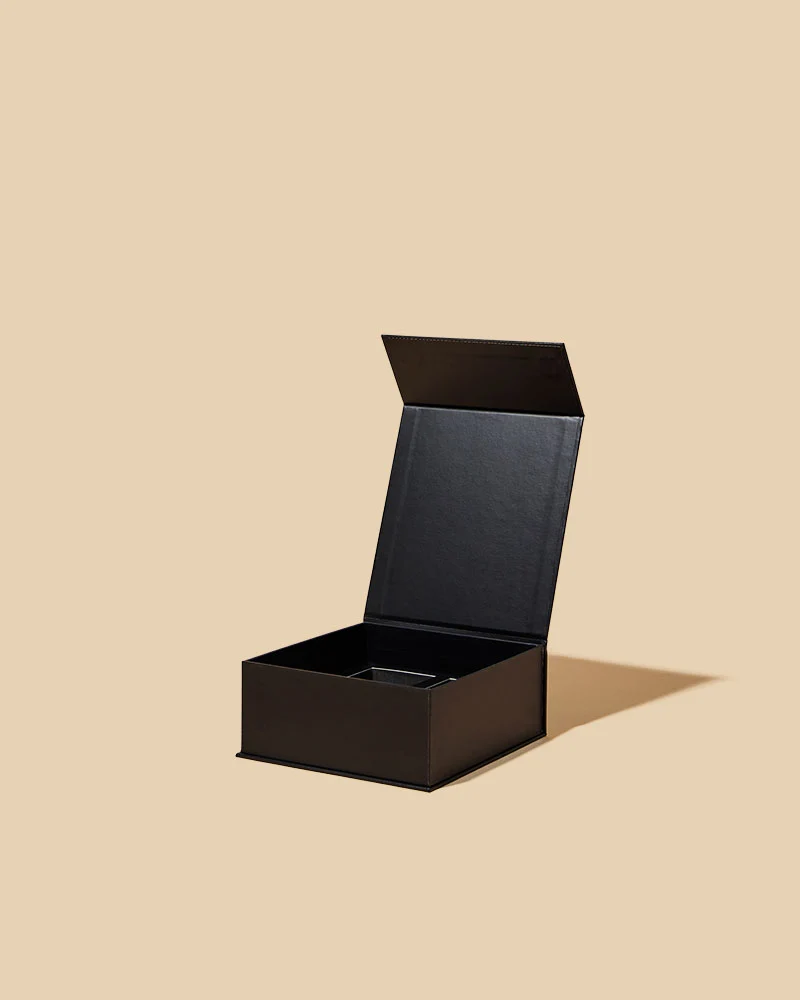 4-pack magnetic candle box 2.5oz