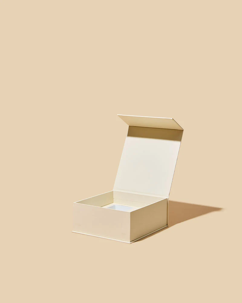4-pack magnetic candle box 2.5oz