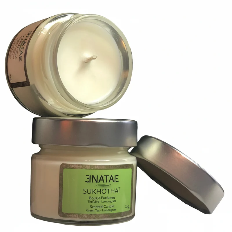 Bougie Parfumée SUKHOTHÄÏ – Thé Vert & Lemongrass – Cire Végétale Soja & Coco – 20h – 75g – ENATAE