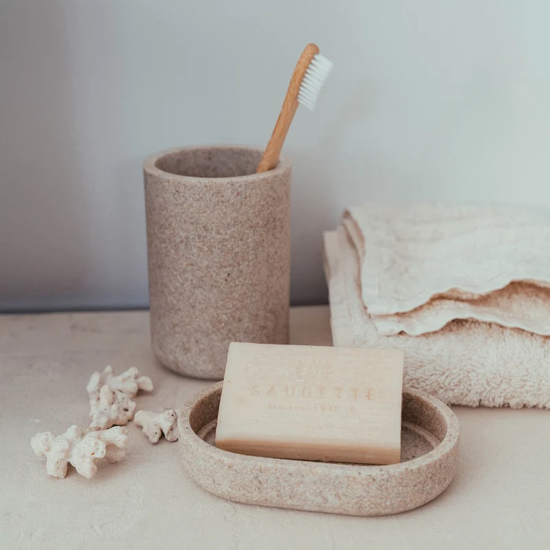 Savon à la Fleur d'oranger - La savonnette au bon lait de soja bio - Main & Corps - Saponifié à froid