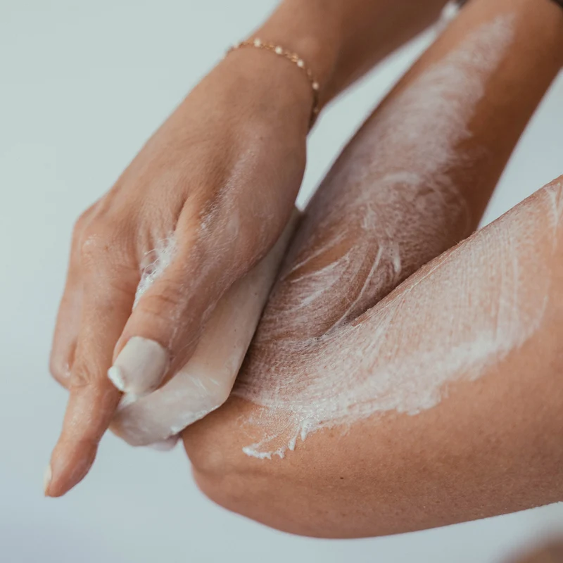 La savonnette au bon lait de soja bio - Savon mains corps visage - Saponifié à froid