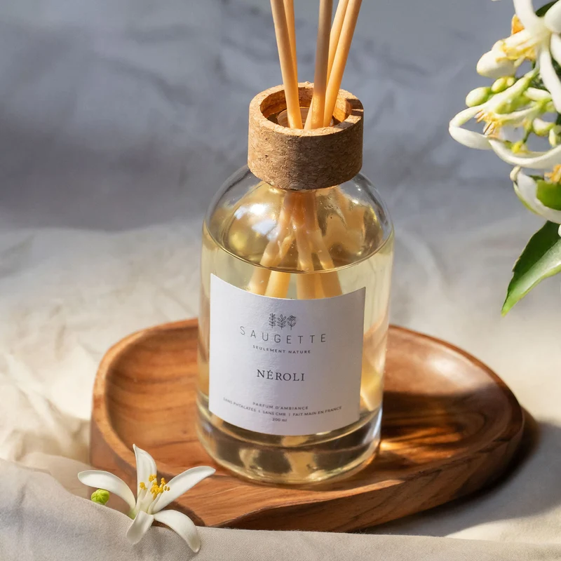 Néroli - Diffuseur de parfum d’ambiance et ses 8 roseaux en fibre naturelle