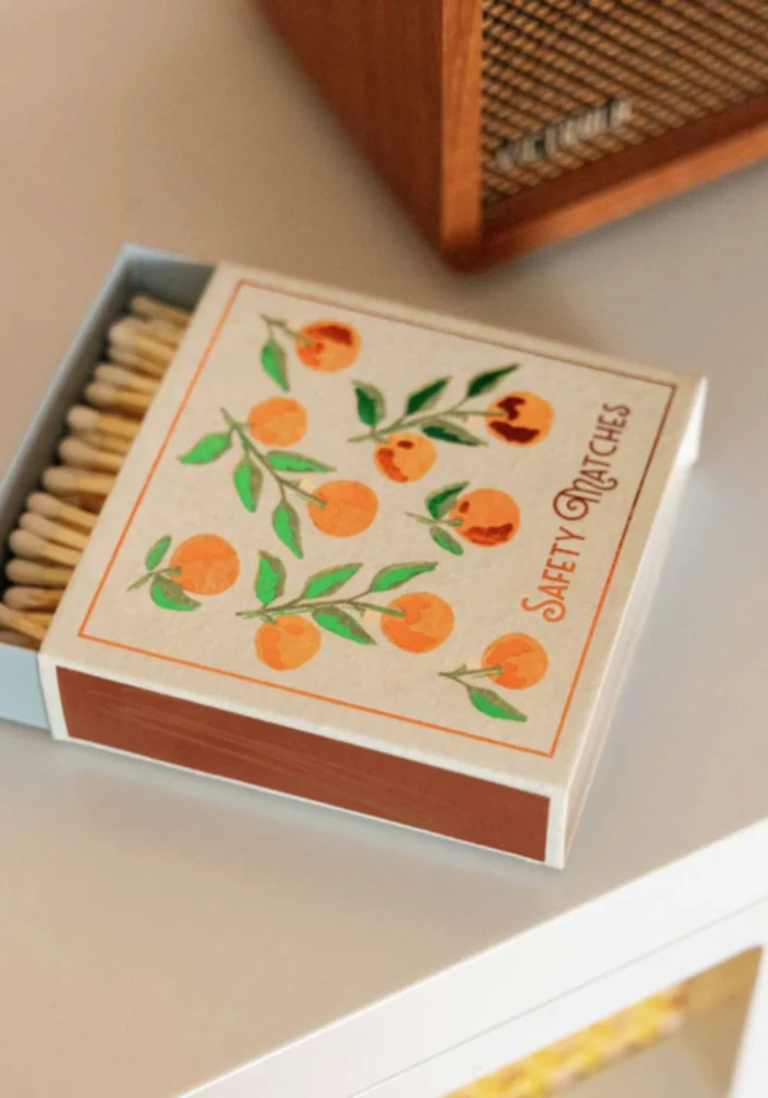 Boîte De 125 Allumettes Oranges