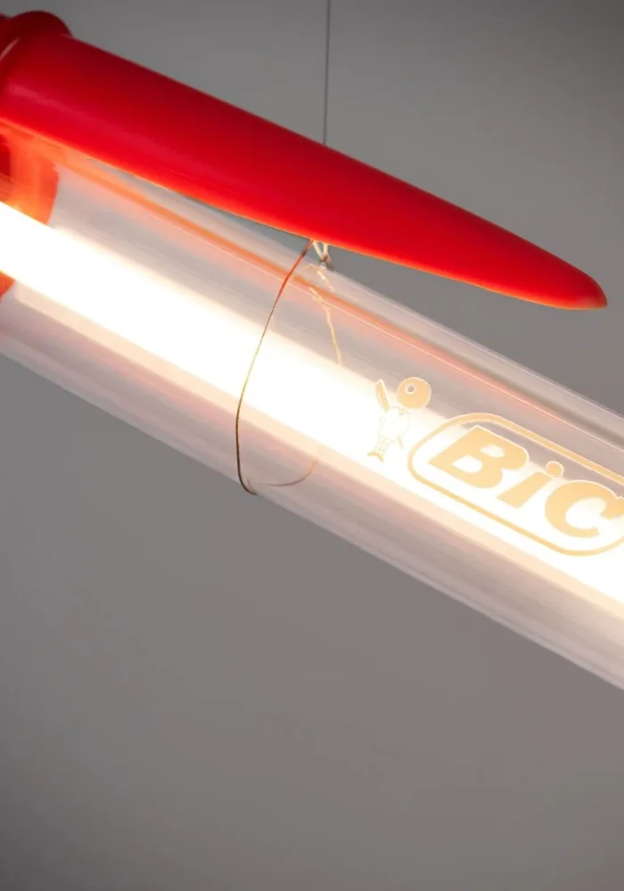 Lampe Bic Rouge
