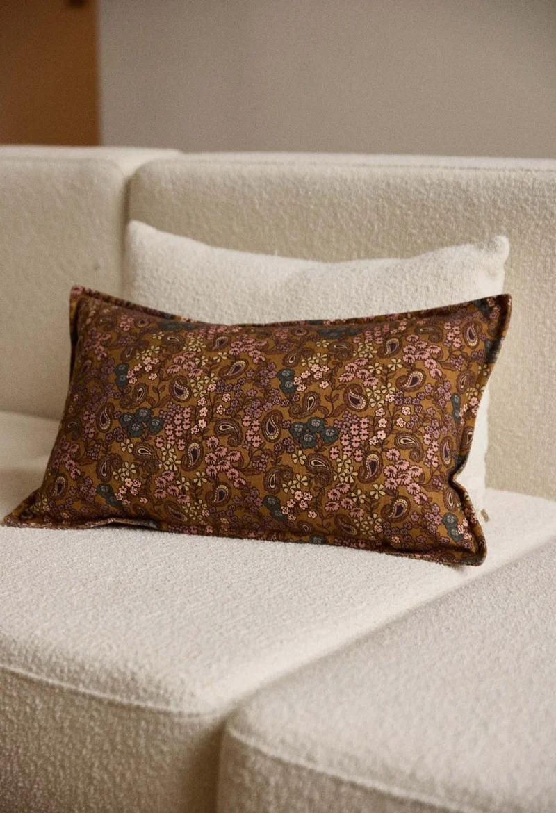 Coussin arabesque tabac